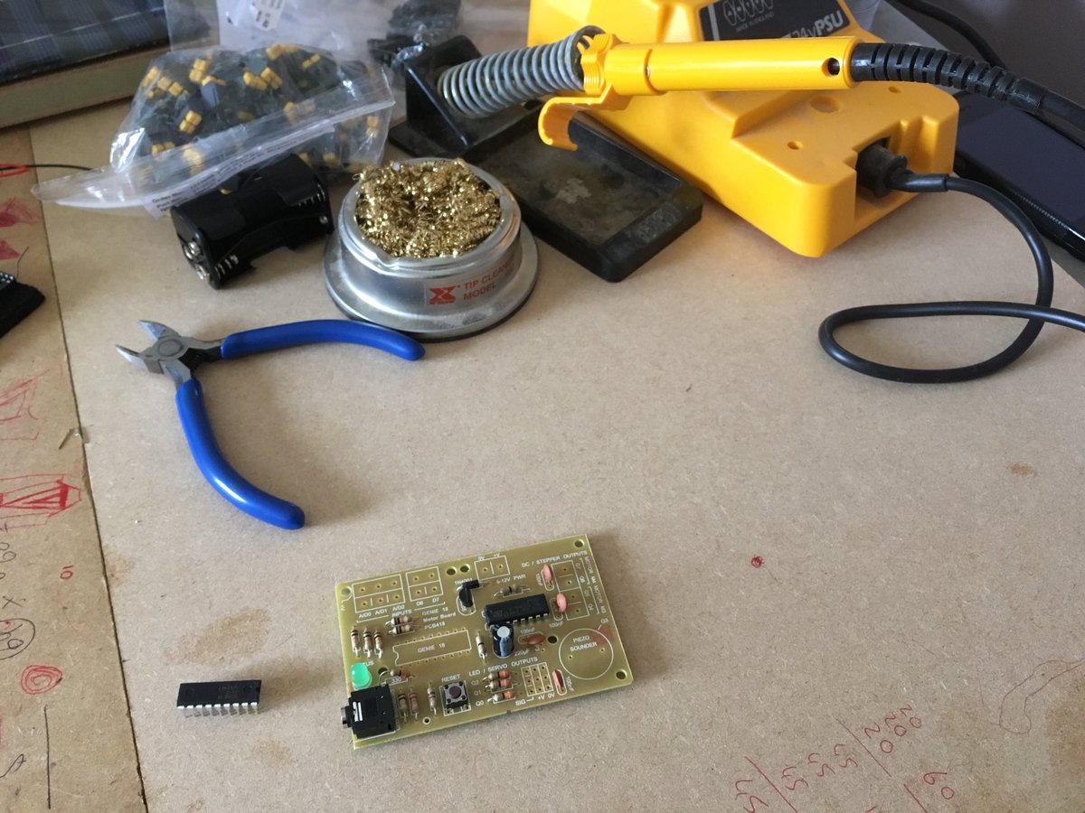 Callen105's tweet photo. Some Genie E18motor board soldering for a saturday! @GenieBoards @Genieonline #jctechnology https://t.co/X3L4J8B3QF