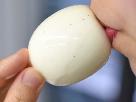 おっぱいアイス 恐竜の卵 ボンボンアイス たまごアイスなどなどゴム容器アイスの魅力 Togetter