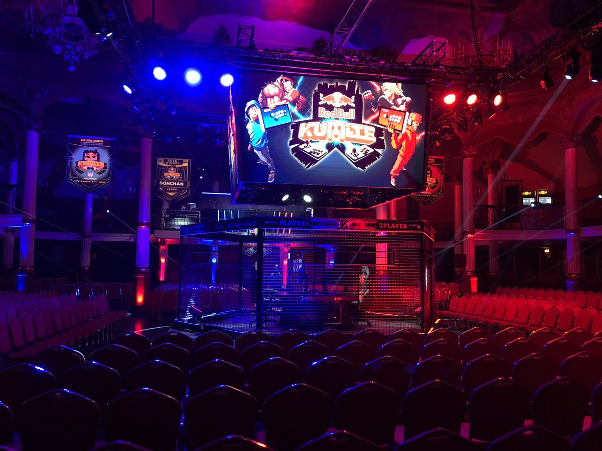 KenBogard's tweet photo. À chaque fois que je rentre dans cette salle je suis WWHHAAAOOO ! #RedBullKumite https://t.co/jzvthxjt4J