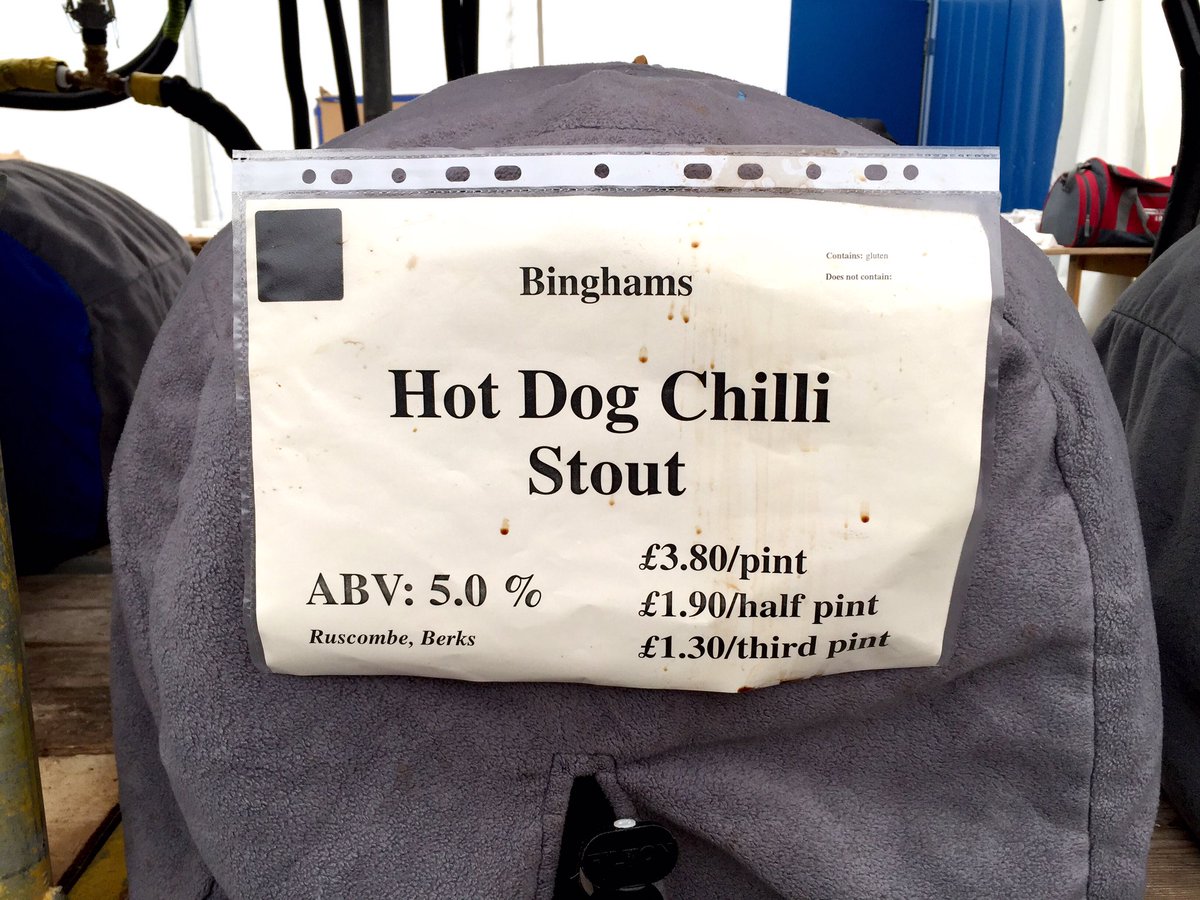 pintsandpubs's tweet photo. Binghams Ginger Doodle Stout just ran out, still some Hot Dog Chilli Stout - very nice, chilli warming but not overdone 🌶#cbf44 https://t.co/z1irxE2VN6