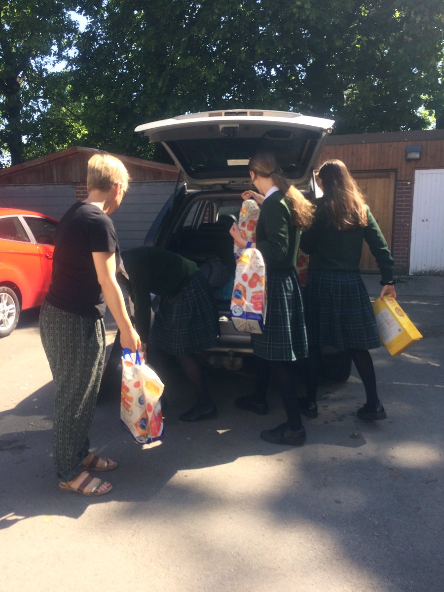 SG_ReaderHarris's tweet photo. Before half term these lovely ladies made a big delivery to Lord's Larder Foodbank Yeovil #thanksgirls #thanksrev @sherbornegirls @SG_East https://t.co/b8aSwwyHc0