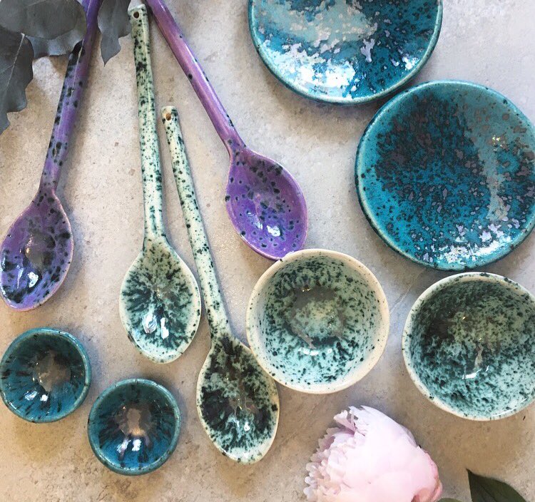 Speckled beauties to feast your eyes on this weekend! By the talented <a href="/GXgallery/">GX Gallery</a> #itstheweekend  #shopindependent #ceramics #Handmade