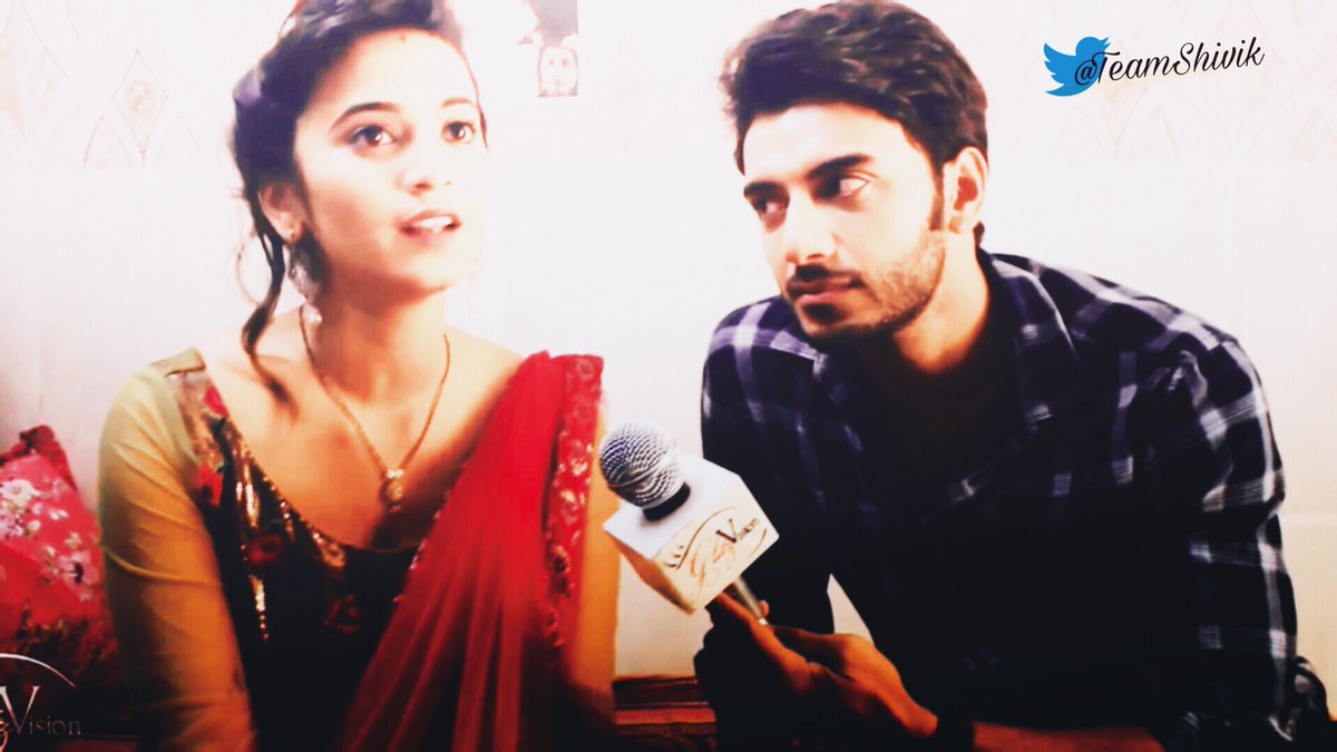 TeamShivik's tweet photo. @vikram_the_Leo @imsurveshivani "Shivani: First I was like oh hi Vikram and then a month later Yaar Vikram Yaar  " 😂❤ 
#Shivik #JanaNaDilSeDoor #JNDSD https://t.co/KmgXMNjqIX