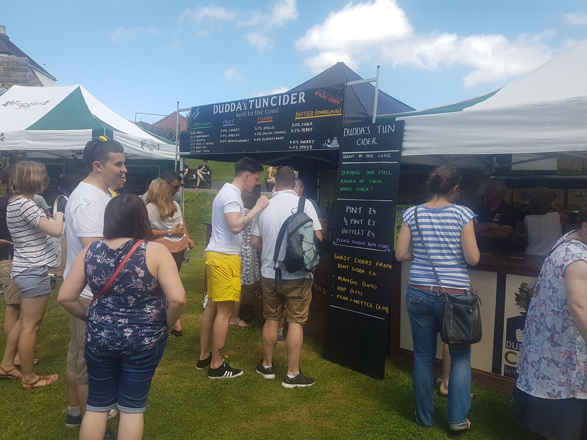 TonFoodDrinkFes's tweet photo. "Tuns" of Cider from @DuddasTunCider . Grab your pint and enjoy it in the sun at Tonbridge Food and Drink Festival #TFDF17 #duddastun https://t.co/M7ZqRv3Nqt