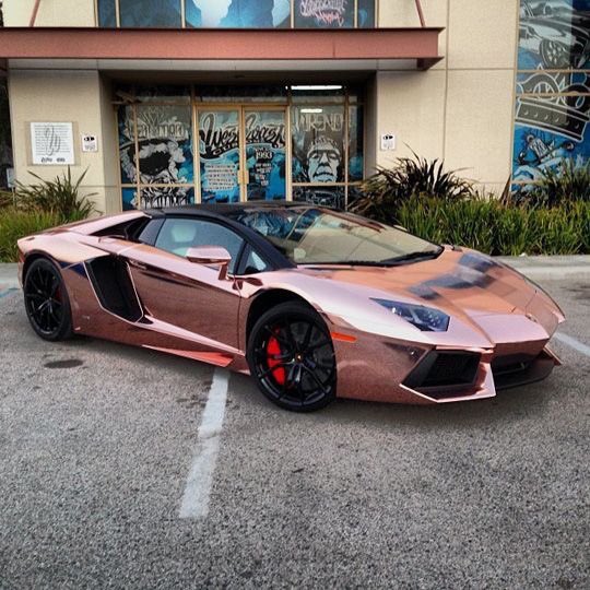 Ishpreetkaur09's tweet photo. Metallic cars are insane 😘 #ishpix https://t.co/Az1xQNQziv