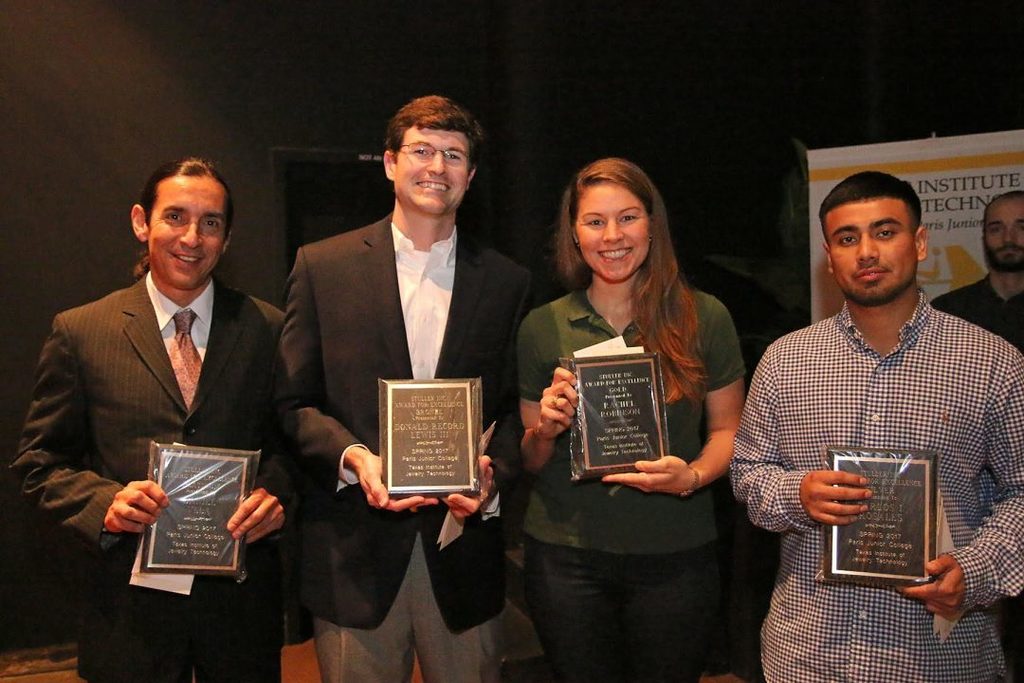 eParisExtra's tweet photo. Paris Junior College’s Texas Institute of Jewelry Technology holds awards ceremony https://t.co/mGaXVjCb6d https://t.co/vDjM5vtEYa