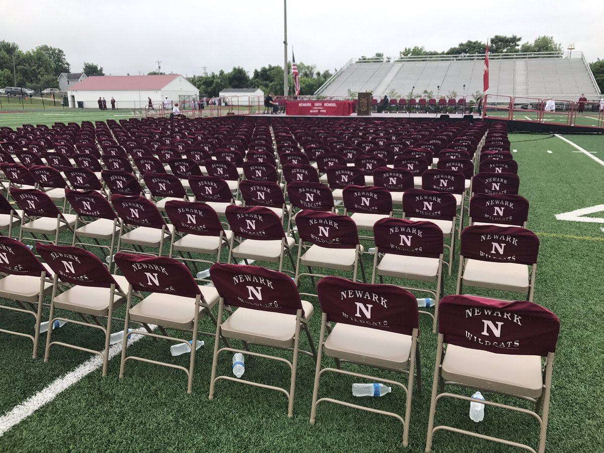 Newark_Schools's tweet photo. These seats will be filled in about an hour with the class of @Newark2017 #WildcatGrads17 https://t.co/XahFX85ok8