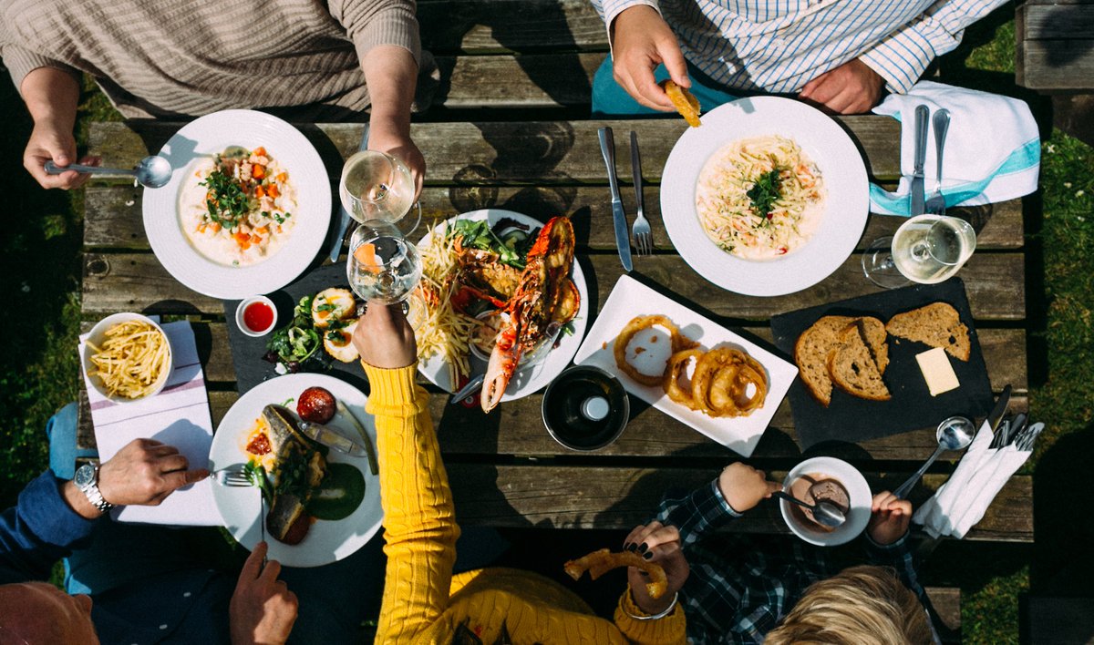 Come enjoy a delicious meal @ The George this Bank Holiday weekend. We have Local Lobster and Cromer Crab! #Norfolk #Cley #VisitNorfolk