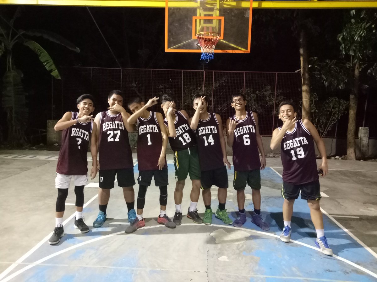 Ivansanity2's tweet photo. kahit Third Place, Masaya pa den kame🏀😊☝
#REGATS https://t.co/763qP9rwkc