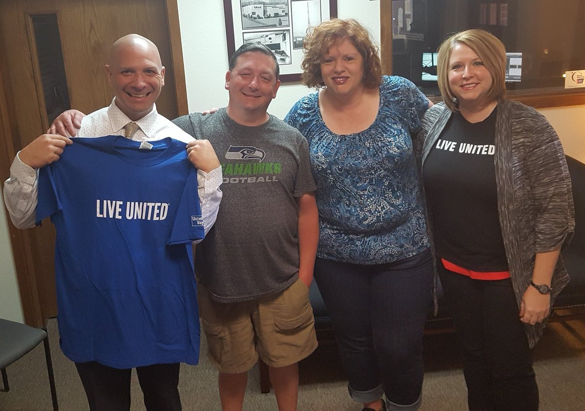 PeterAbbarno's tweet photo. @UWofLewisCounty ChefsNightOut event highlights local chefs, SmallBusinessOwners, &amp; all for a great cause-#EndIntergenerationalPoverty https://t.co/FziY0LFitx