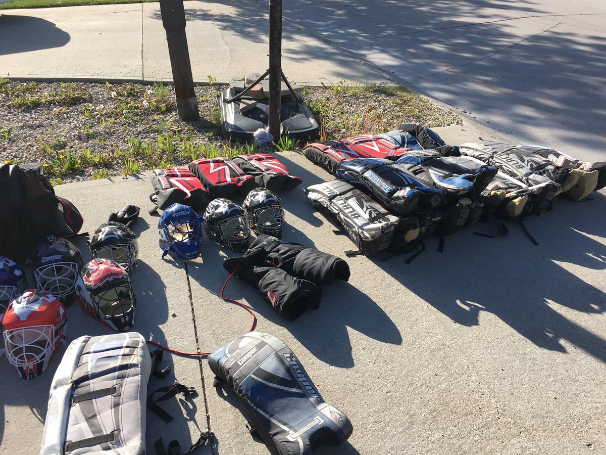 All_Time_Group's tweet photo. @PlayOnWinnipeg massive street hockey equipment sale at 194 Lindmere Drive https://t.co/yRlcpWP2eQ