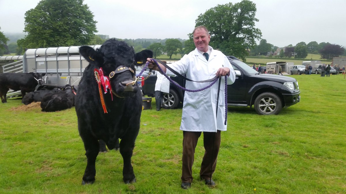 Roger Thomas tweet media