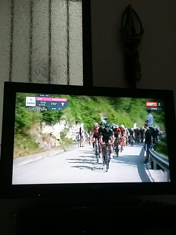 jerorm07's tweet image. #GiroxESPN desde florencia caqueta puerta de oro de la amazonia CO #fuerzanairoman