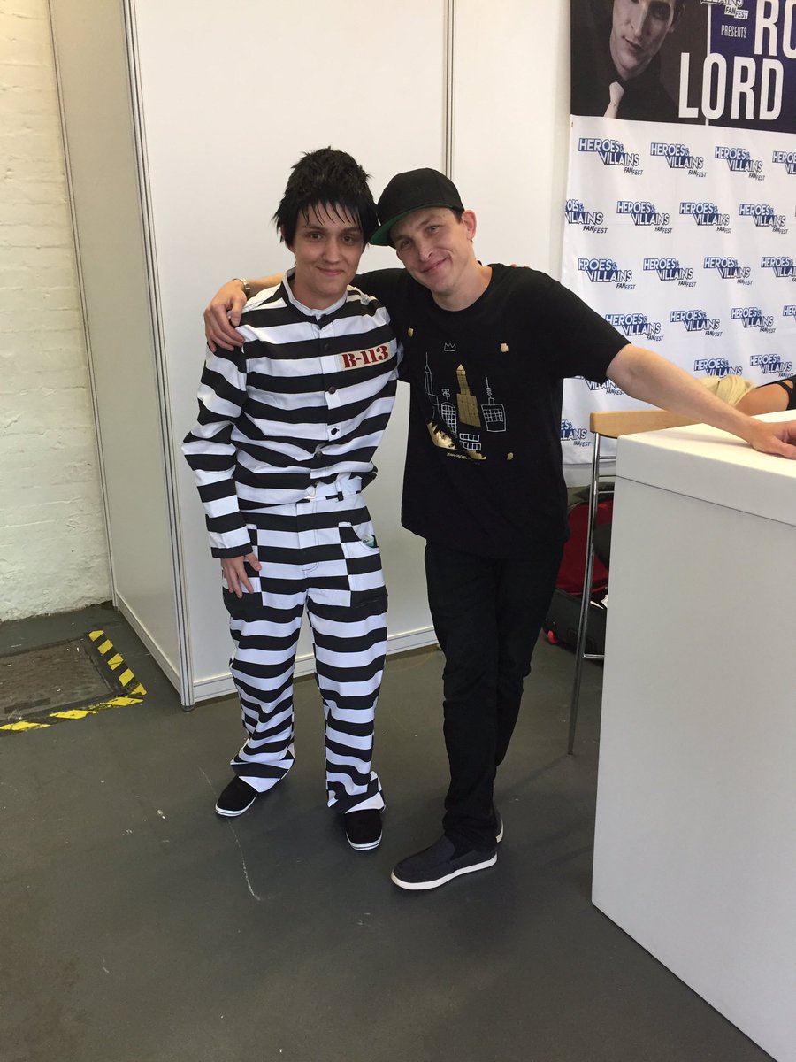 Legit never been more overwhelmed at a con by the con goers! The feedback from my cosplay has been absolutely amazing! #BestConEver