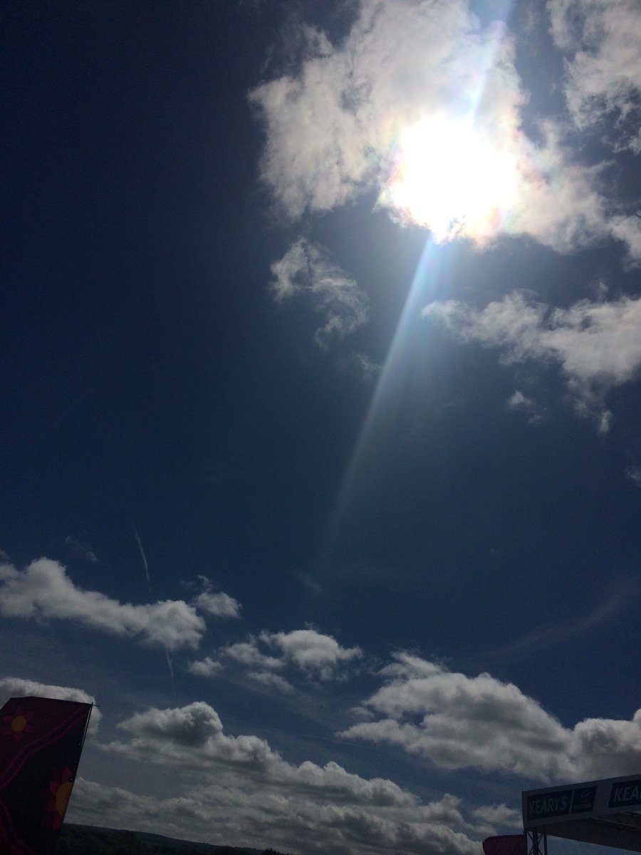 DoctorMahers's tweet image. Sun is FINALLY out #mallowflowerandgardenshow 
#firsttimeoutwith #eutopiabodywash #100ml #travelsize #natural #skincare #listowel #seaweed