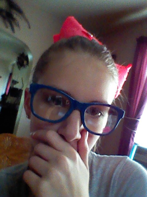 Queen_madelyn_0's tweet photo. Fack 👓 https://t.co/RQa2UdvM7d