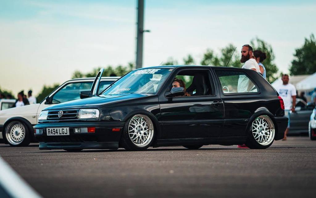 AutoFinesse's tweet photo. @keil_mk3 sat infront of the stage at @str8outtakempton this afternoon ✌🏼 #detailersfuel #theartofdetailing #autof… https://t.co/1dadV01XwD https://t.co/WfwK1kQ6v0