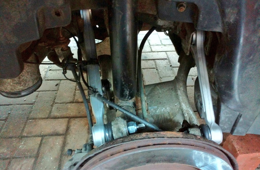 Jake Belder on Twitter "Offside rear suspension back together w/ new control arms, antiroll