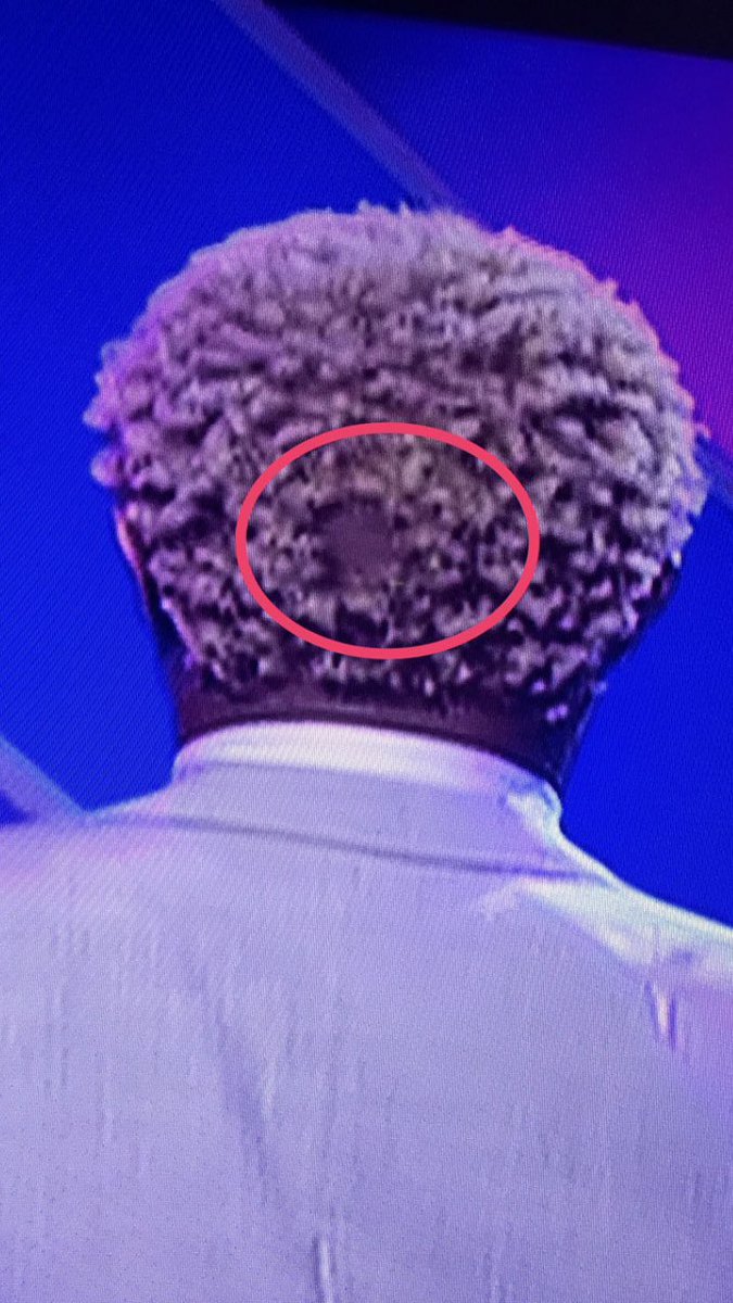 AdvoBarryRoux's tweet photo. Dear Somizi 

You will never get away with Black Twitter, they always go deeper. Tell us what happened to your 💇 #SAMA23

Sincerely Your Boy https://t.co/eE49oKma9O