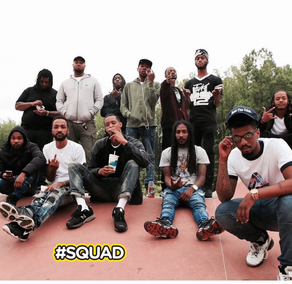 Ayye_pap's tweet photo. #DaCapWay video dropping soon w/ @Deenodinero_ 🤙🏾😈 https://t.co/Qj5PXTCF0d