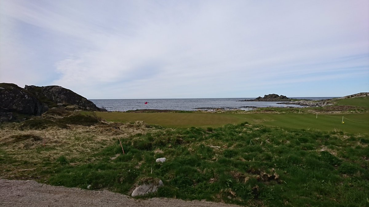 Great day w clients at one of the worlds most awsome #golf courses <a href="/lofotenlinks/">Lofoten Links</a>. #lofoten #adventure