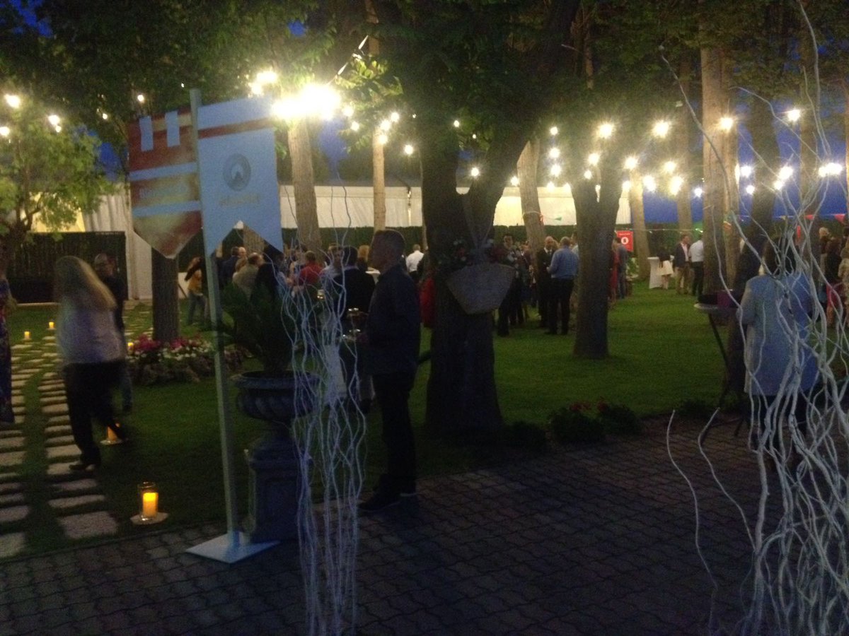 GTGgrupo's tweet photo. Como colofón final disfrutamos de una estupenda cena en la Finca Las Calabacicas @enaf2017 #Enaf2017 #Albacete2017 https://t.co/4JKIGtFQwG