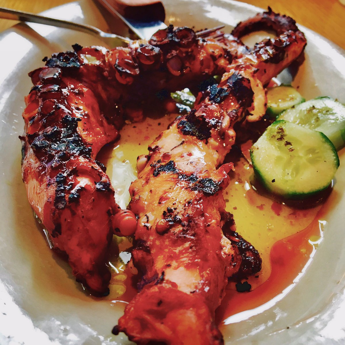 TavernaKyclades's tweet photo. Does this "ten-tickle" your fancy? #tavernakyclades #bayside2017 #grilledoctopus Photo credit @costapetrovas https://t.co/mVlepgEXCy
