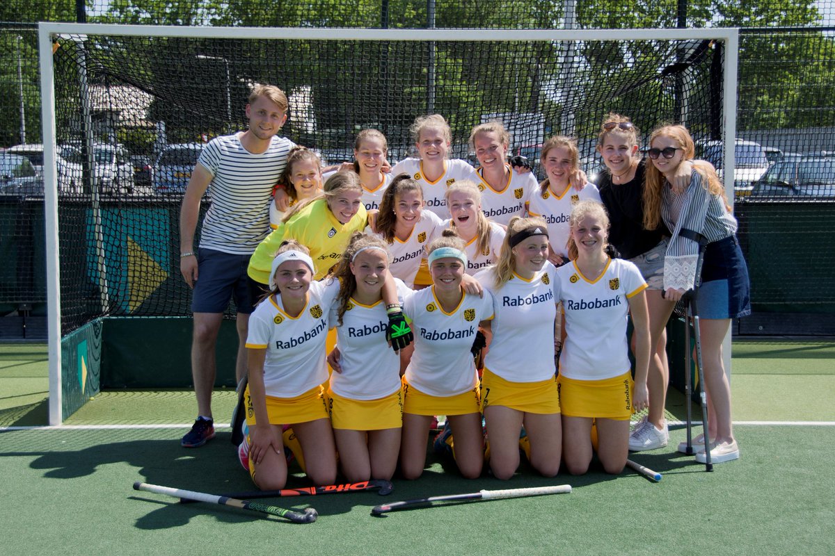 De competitie vandaag, ondanks vele blessures en tropische temperaturen, met een knappe overwinning afgesloten! Trots op deze kanjers!!!