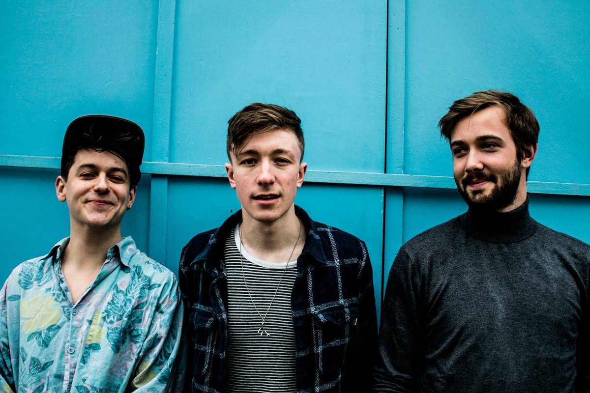 bronte_official's tweet photo. Supporting the mighty @Marsicans on Monday at @joinerslive . https://t.co/iZ4QgLEoUj #southampton #indiepop https://t.co/i1HsEZhWCU