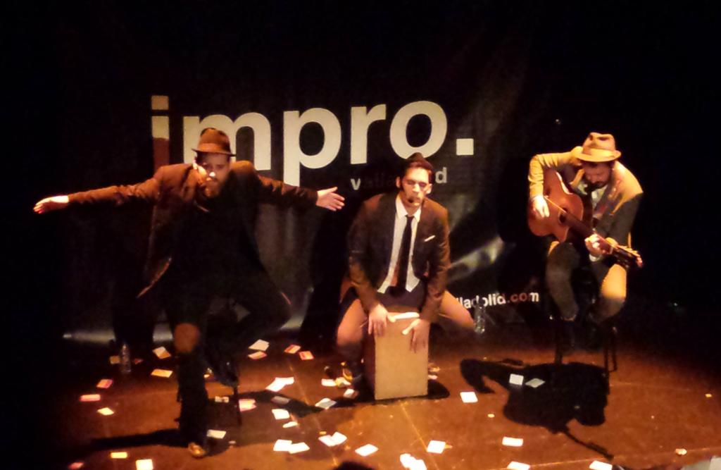 mansoasensio's tweet photo. Mega función de @AlTranTranImpro en #improTAC ...el público como loco, ellos enormes. Gran acierto. #tac2017 https://t.co/PPAkdtwxRb