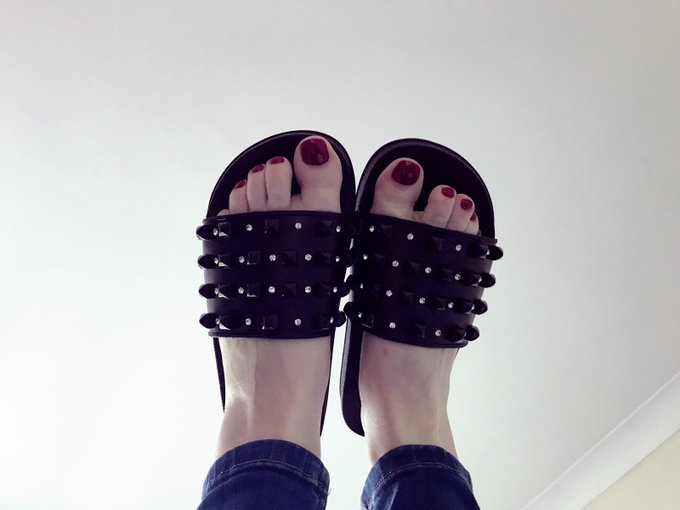 @AARONR990  #fetish #flipflops #worship #feet #sun #follow #domination #servitudesaturday https://t.<a class="tags" target="_blank" title="On Twitter" href="/?out=eyJ0eXAiOiJKV1QiLCJhbGciOiJIUzUxMiJ9.eyJpYXQiOjE3MjEzMzcwNzIsImlzcyI6InR3cG9ybnN0YXJzLmNvbSIsIm5iZiI6MTcyMTMzNzA3MiwiZXhwIjoxNzUyODczMDcyLCJyZWRpcmVjdF91cmwiOiJodHRwczovL3R3aXR0ZXIuY29tL0FBUk9OUjk5MCJ9.7nn3bPjBVQu9jMoKfgDj5T1GLZ5PNk71i1st53s2orwNKtDBxaGleHliVg7wI08ZSz_ykSbSUFq7i8xPgfWLUg">@AARONR990</a><a href="/tag/fetish"class="tags">#fetish</a><a href="/tag/flipflops"class="tags">#flipflops</a><a href="/tag/worship"class="tags">#worship</a><a href="/tag/feet"class="tags">#feet</a><a href="/tag/follow"class="tags"><span>#follow</span></a><a href="/tag/sun"class="tags"><span>#sun</span></a><a href="/tag/domination"class="tags"><span>#domination</span></a><a href="/tag/servitudesaturday"class="tags"><span>#servitudesaturday</span></a>