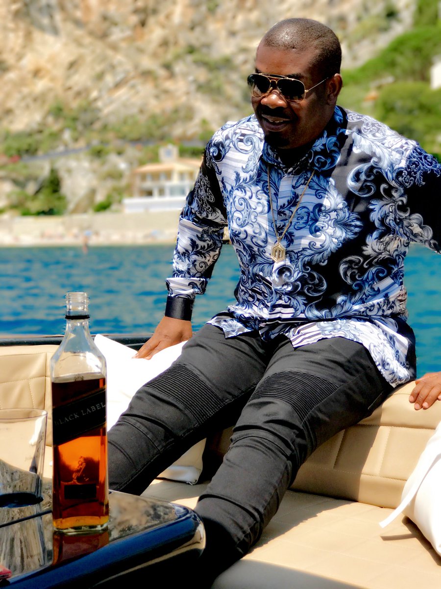 DONJAZZY's tweet photo. Catching some cool fun in this #MonacoGP π―ππΏπ #WhiskeyWeekends #JohnnieWalker https://t.co/zYx2kxMYg6