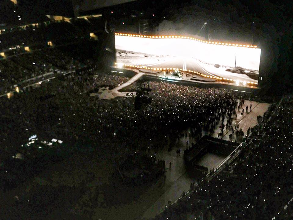 bwsttn's tweet photo. When you've loved a band for over 30 years. Amazing night #u2dallas https://t.co/I5AA0P8zL4