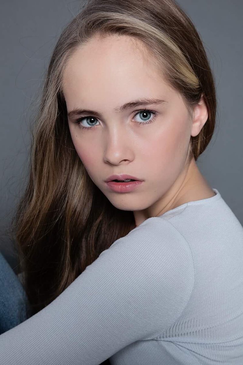 Harriet_webbo's tweet image. Photoshoot with @ModelMentor #model #selectmodels #selectwomen