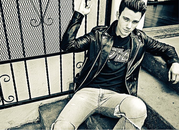 Glee  Kurt    Chris Colfer   1              I Love You Sooo Much From Japan!!!!
Happy Bday to ya!!! 