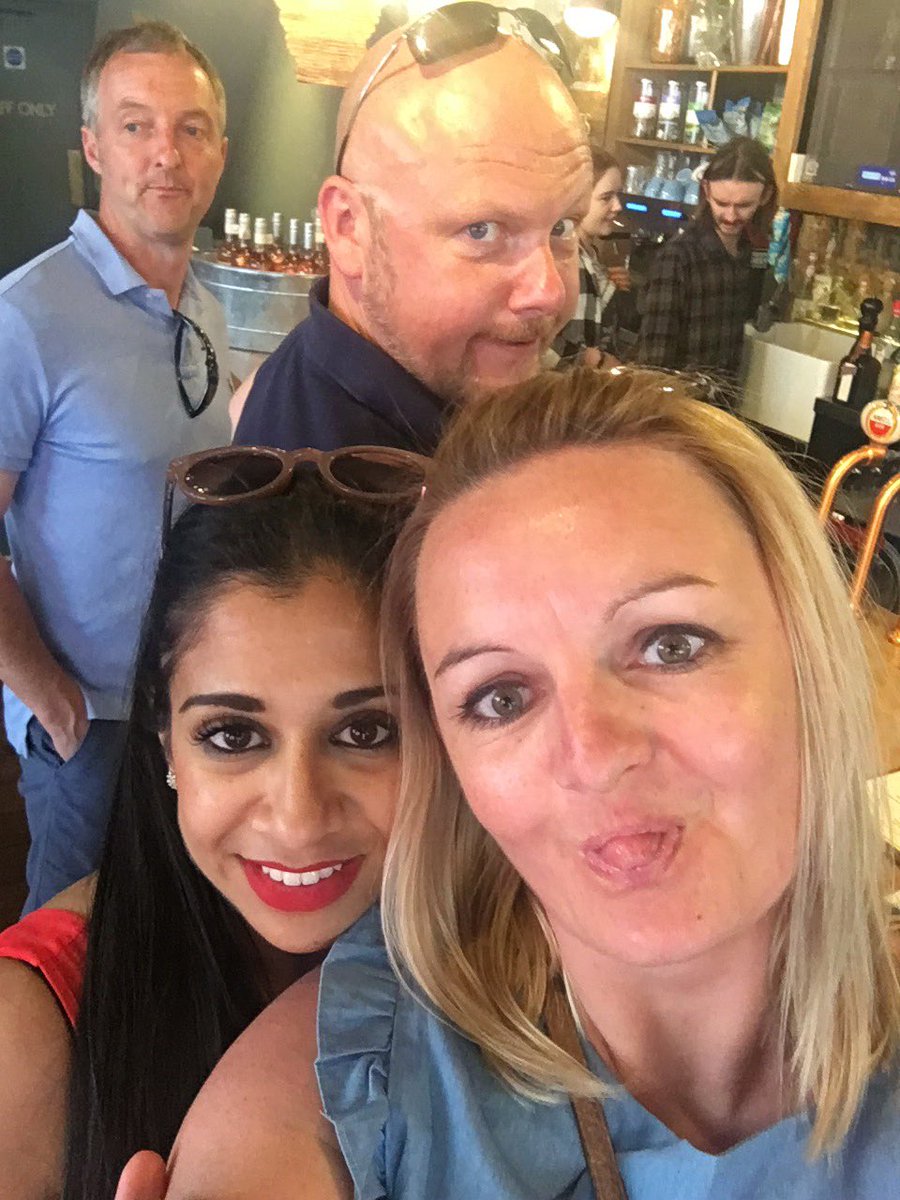 shellb101's tweet image. #Islingtontownhouse #vuimanet