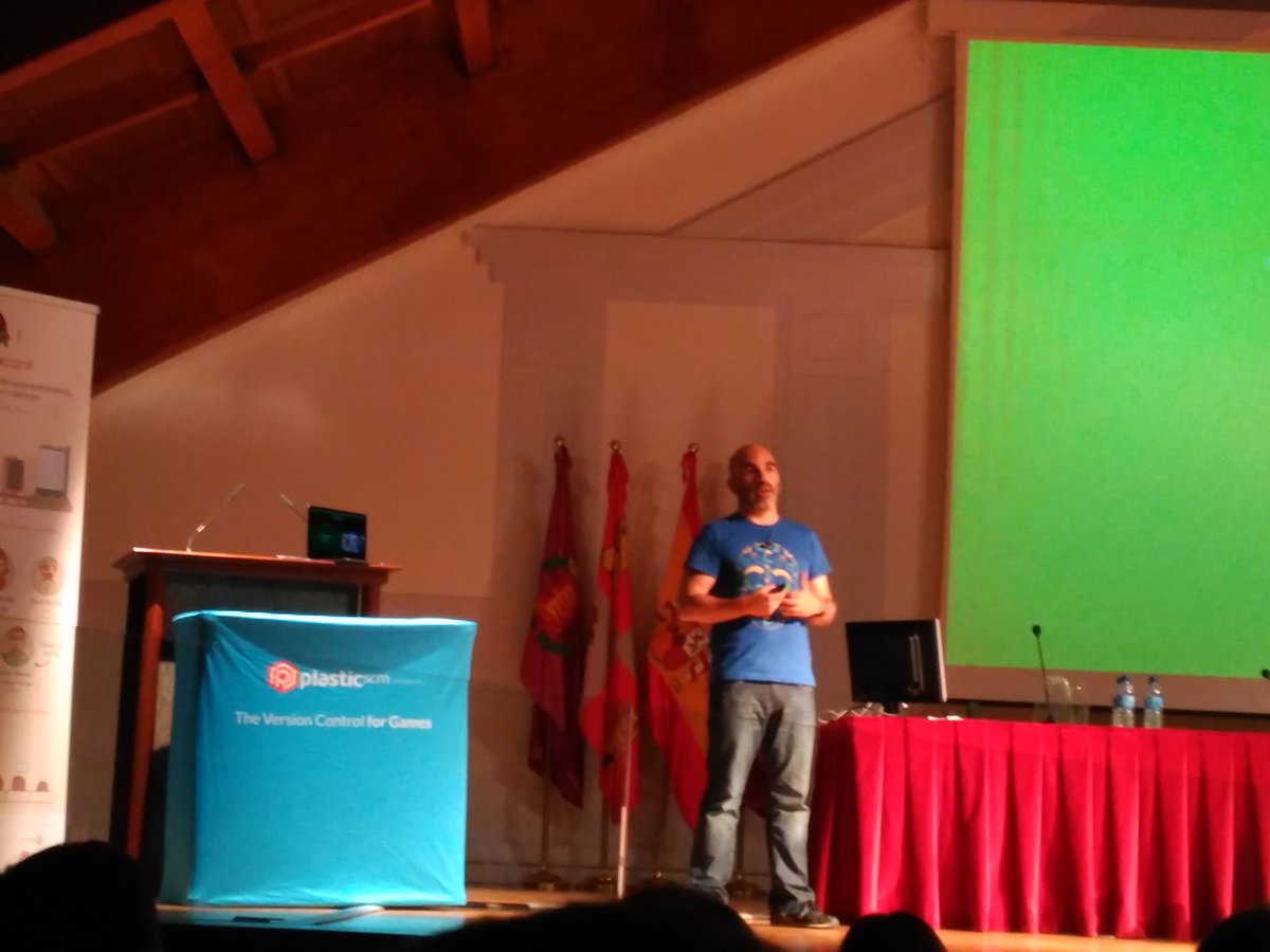 .<a href="/David_bonilla/">David Bonilla</a> en la #LechazoConf 👏👏