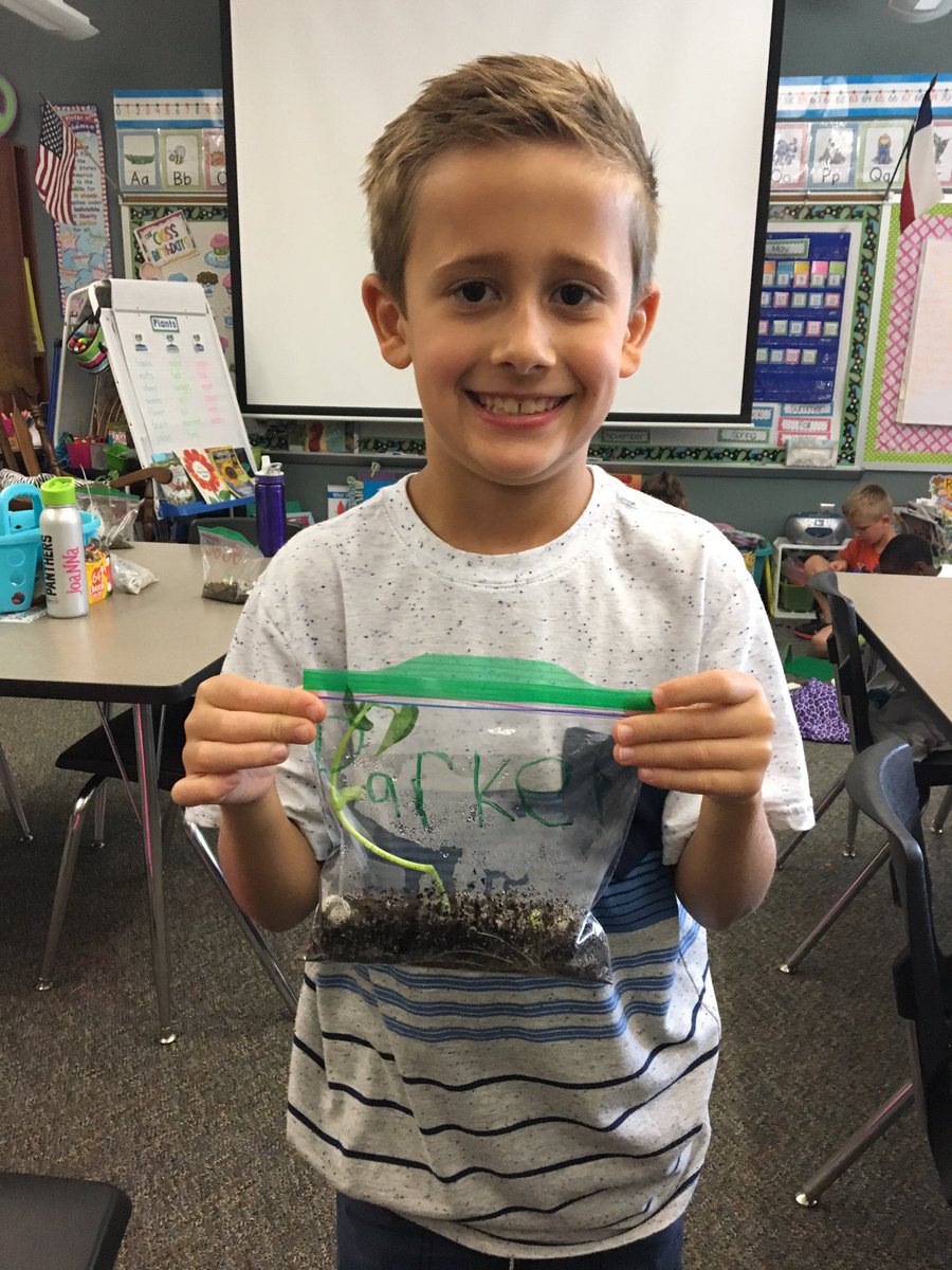MCorley_ASE's tweet image. These kiddos have bloomed this year just like their plants. @HumbleISD_ASE #plantingseedsofknowledge