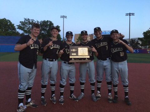 Football boys w/ their 6A State Baseball Championship trophy. Congrats men. #LLC #finishedbusiness