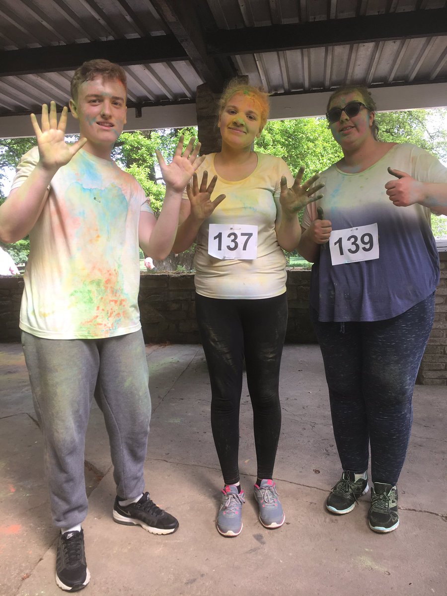 projectparentgb's tweet photo. Congratulations to our 3 runners today for completing their first 5k colour run - I'm so incredibly proud! #projectparent #colourrun https://t.co/QoTDNAI9ki