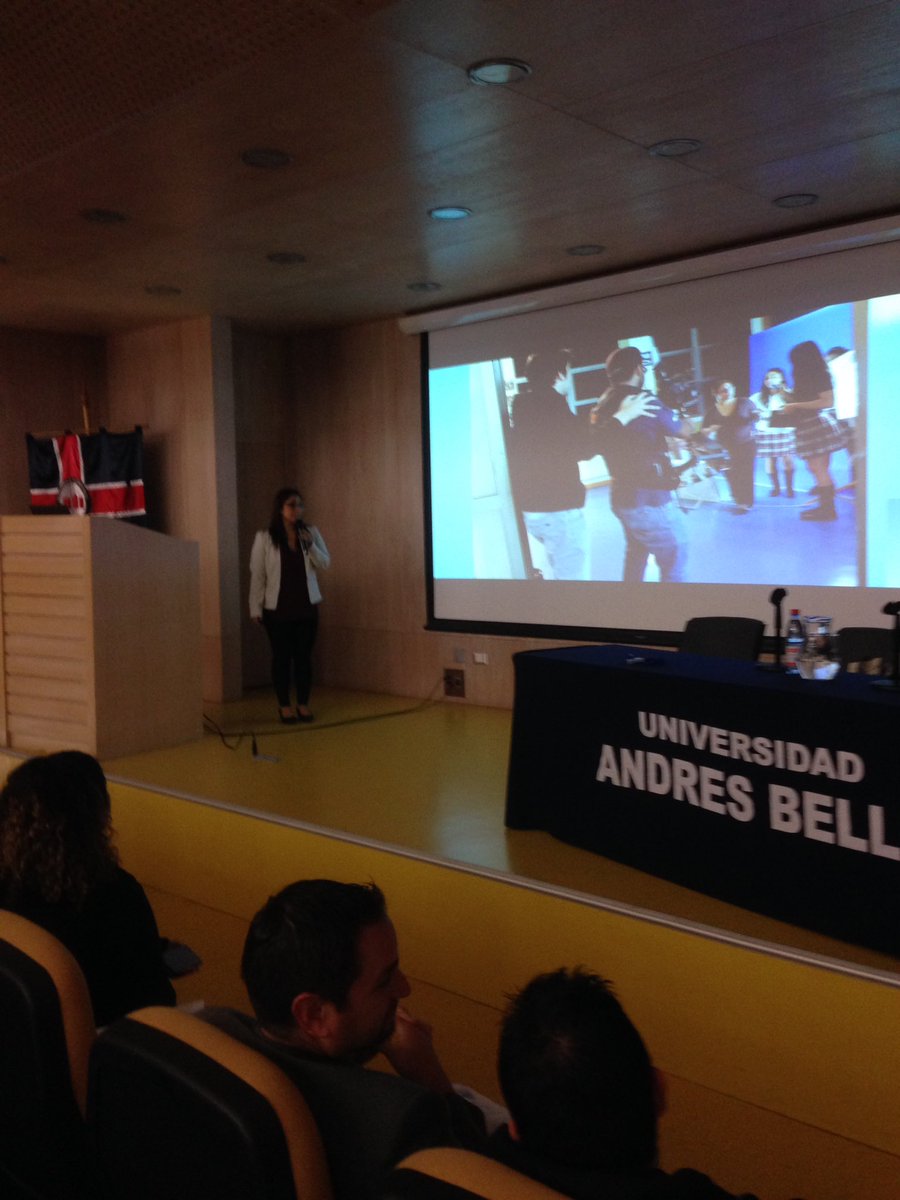 marcelamomberg's tweet photo. María José Serrano, creando y apoyando a la comunidad educativa #indup #UnabViña https://t.co/LfPvIG9kB4