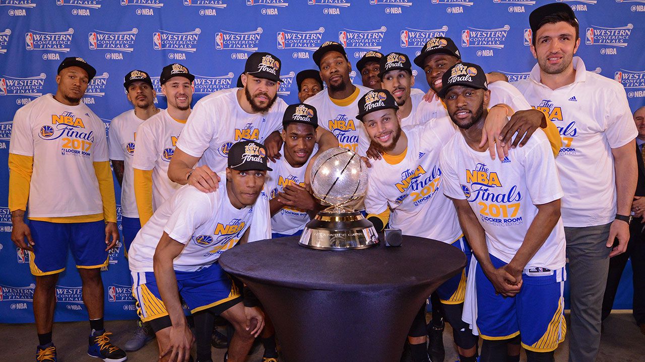 Golden State Warriors Team Store - Downtown Walnut Creek - Walnut