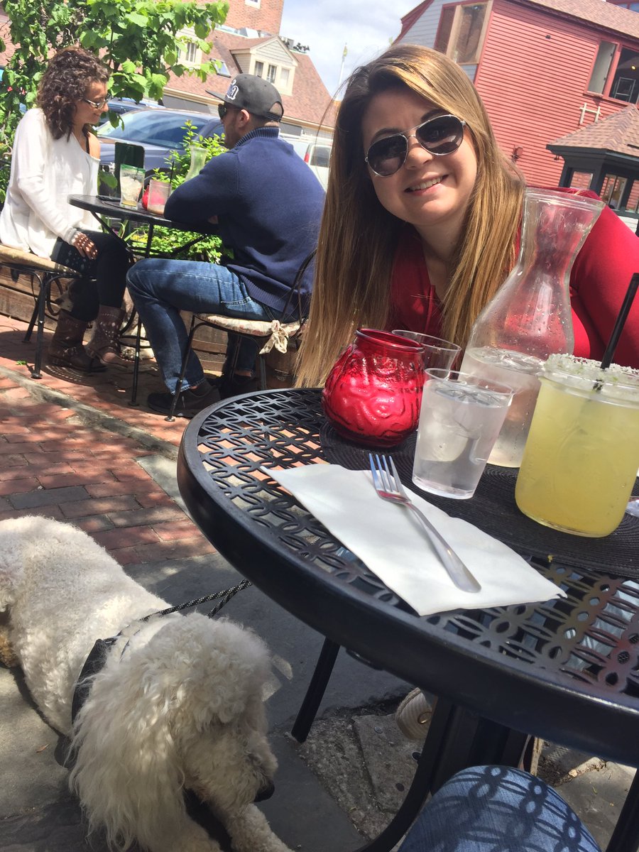Synergy_Solutio's tweet photo. Reba, Alex, and I are enjoying lunch at Diego's. #BeHappy #Goldendoodle #Newport @diegosnewport https://t.co/2pUYExXjSF