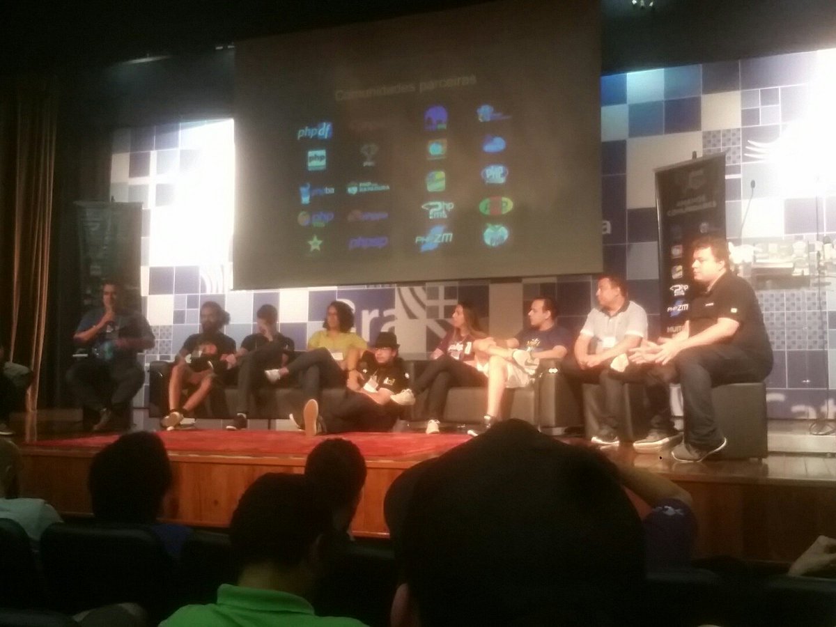 WhatysonNeves's tweet image. Darkmira Tour PHP 2017 ed. Brasília #php #phpdf #DARKMIRATOUR