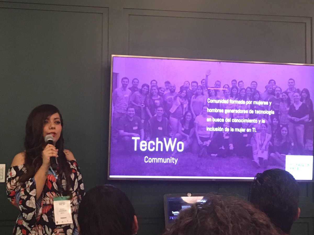 BloguerasMex's tweet photo. Hablando sobre mujeres y tecnología #WPCDMX @T3chWo. No se pierdan la charla a través de @ninjastreamtv https://t.co/4QwMCYXODB