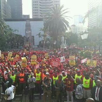 kznnupsaw's tweet photo. Emzabalazweni!!!#SAFTU https://t.co/qnIlpgLZ73