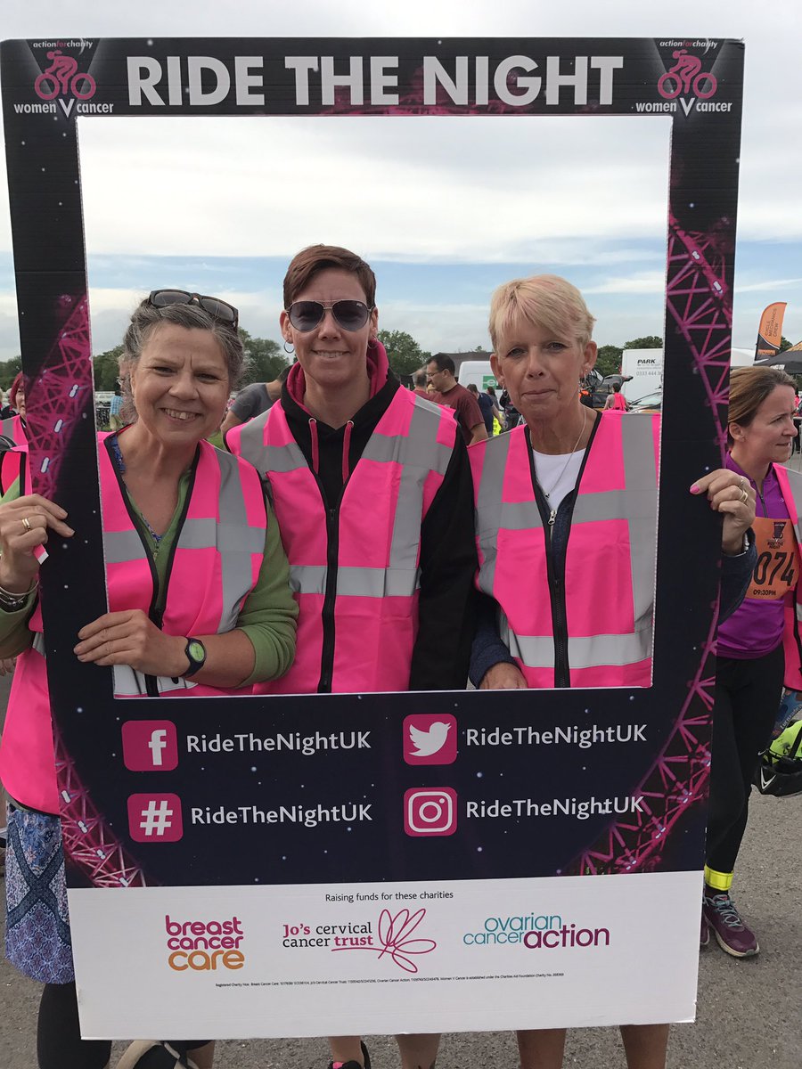 Nicfit2702's tweet photo. #ridethenight2017 @WindsorRaces https://t.co/k89GMM3Hm1