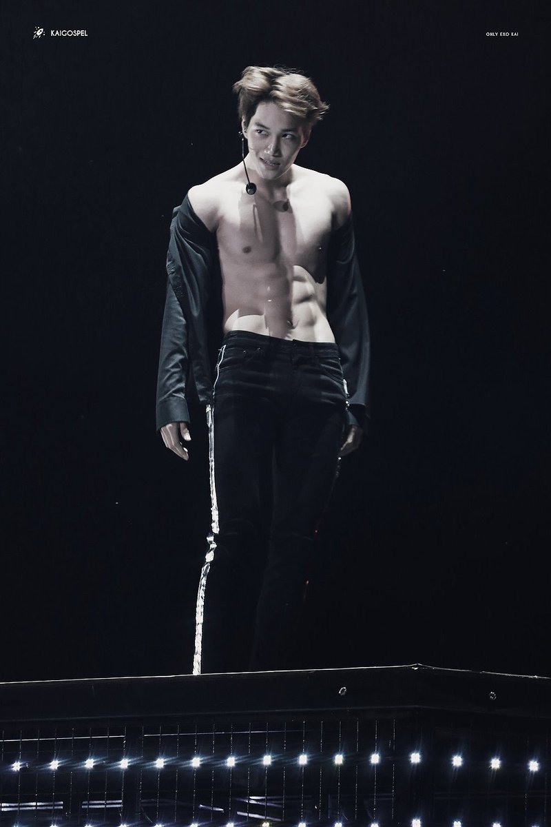 EXO_HBK's tweet photo. HQ ที่ถูกปล่อยออกมา ชอบแบบนี้อ่ะ แบบใสใส 😉😉 #EXOrDIUMdotinSeoul https://t.co/msojZIdZxB