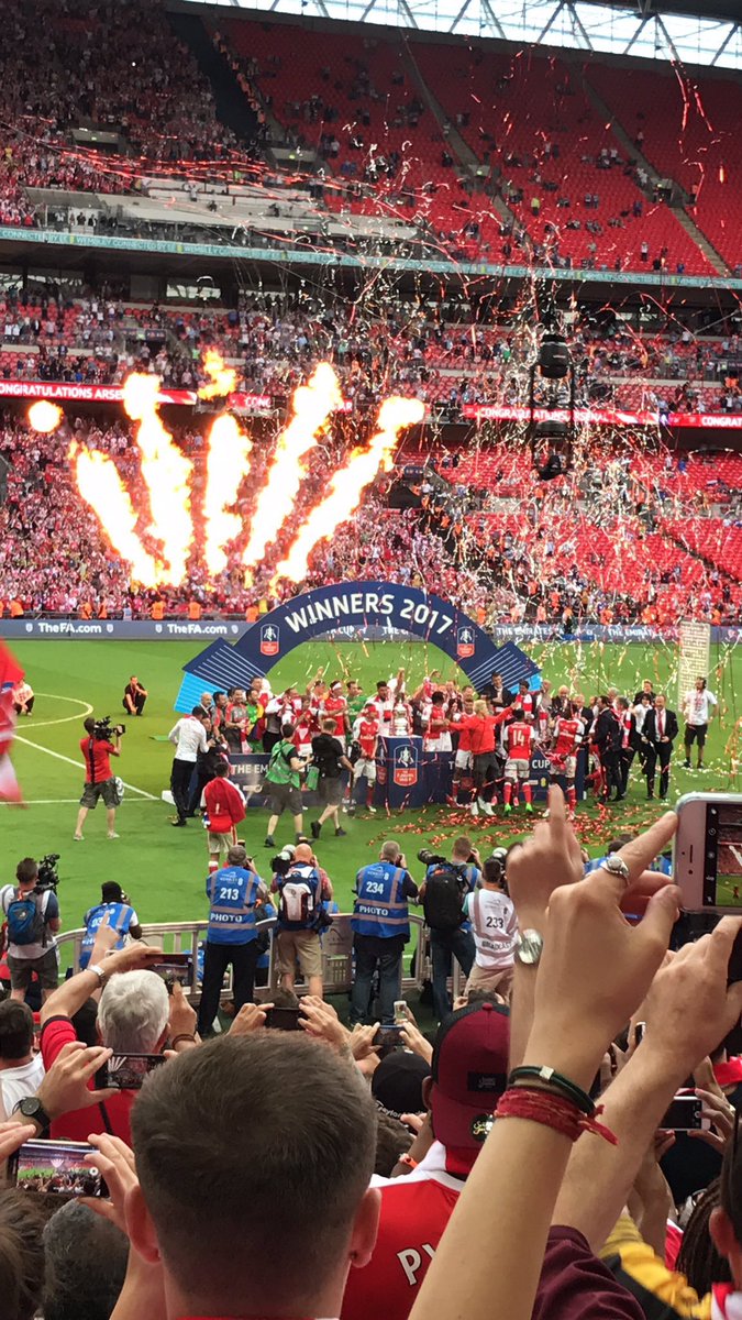 agoo170's tweet photo. ❤❤❤❤❤❤13🏆🏅 #ارسنال_تشيلسي https://t.co/JM64hfsnbC