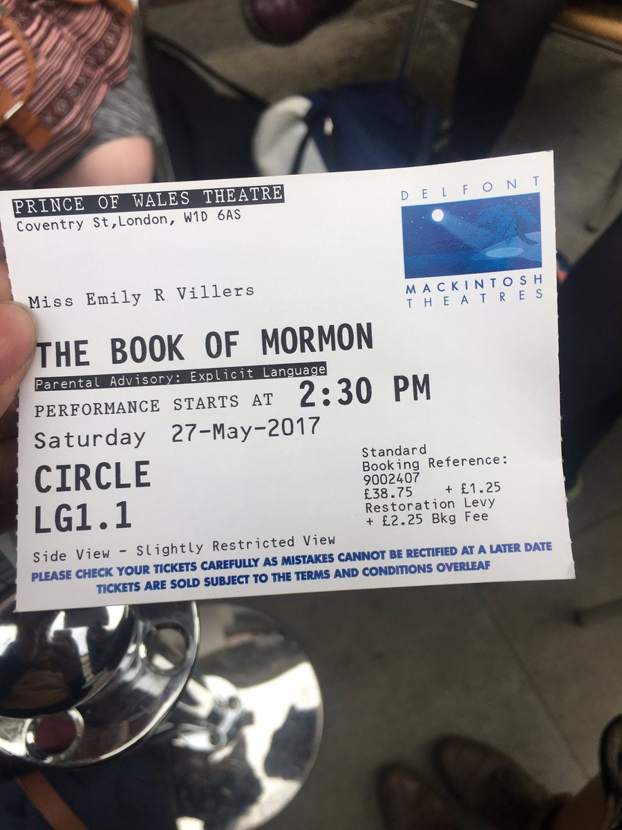 Meeliboo's tweet photo. #Number75!!!! Such an awesome show, and my first loge experience. Loved it! My last show with @midnightnxtion was a goodun! https://t.co/zQ2NqpiacR